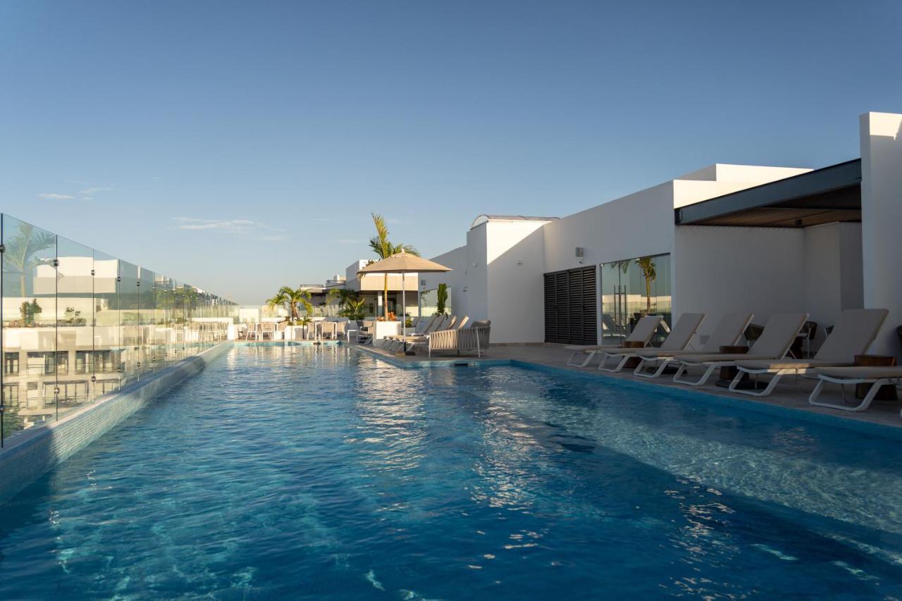 New & Equipped Apartment Steps From The Beach With Pool Jacuzzi By Yeah ปลายาเดลการ์เมน ภายนอก รูปภาพ